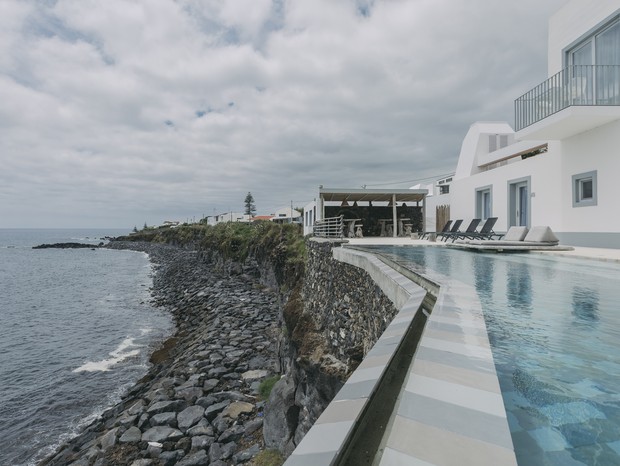 Conheça o WHITE Exclusive Suites & Villas, hotel da costa sul da Ilha de São Miguel em Portugal (Foto: Divulgação)