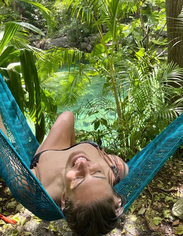 Elaine Mickely visita parque ecológico da Riviera Maya  (Foto: Reprodução/Instagram)