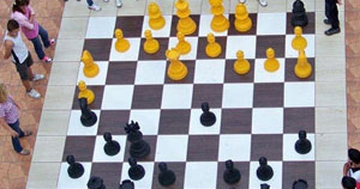 Vamos jogar xadrez - a luta de Jaroslaw Blaminsky em póster, tela e muito  mais