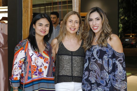  Sônia Lim, Carla Amorim e Ana Luiza Favato      