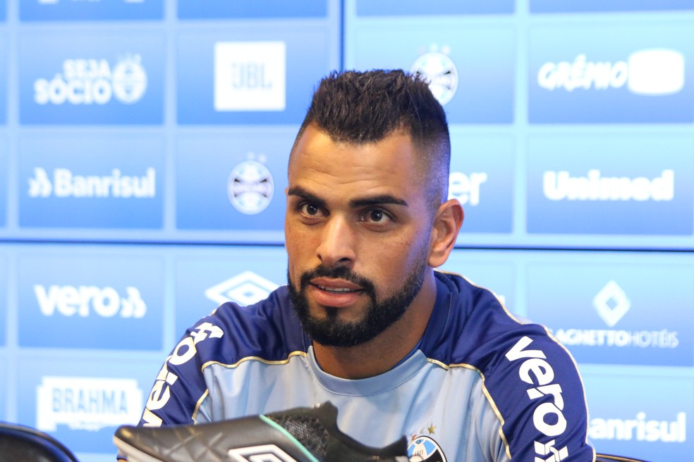 Maicon fala sobre dores que ainda sente, mas busca se recuperar até semifinal da Libertadores