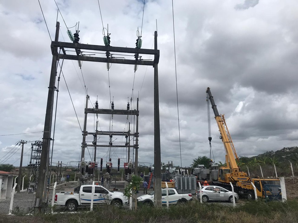 Polícia investiga causa da pane elétrica em Estação de Tratamento de Gravatá, em Queimadas, no Agreste da PB — Foto: Artur Lira/G1