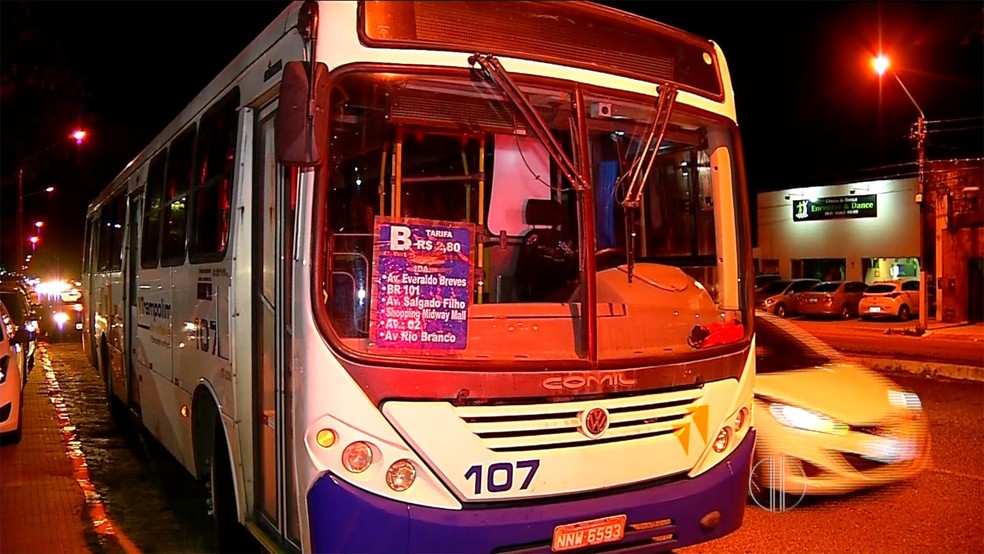 Ãnibus que fazem linhas de Natal para Parnamirim tambÃ©m tÃªm alteraÃ§Ã£o na tarifa â Foto: ReproduÃ§Ã£o/Inter TV Cabugi