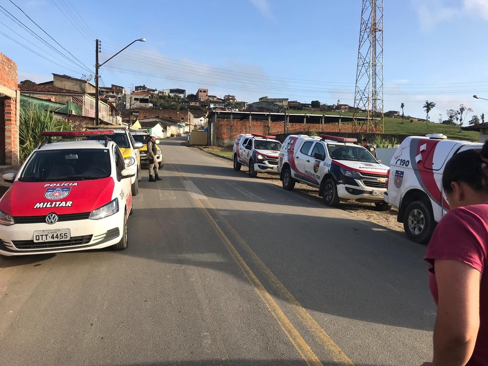 Equipes estão nas ruas cumprindo os mandados de prisão — Foto: Ascom/BPRv