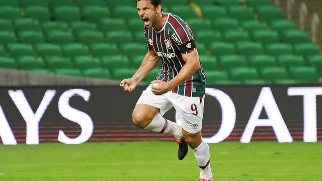 Fred comemora gol sobre o Cerro Porteño