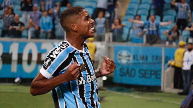 Grêmio x Rosario Central Arena Libertadores gol Jean Pyerre
