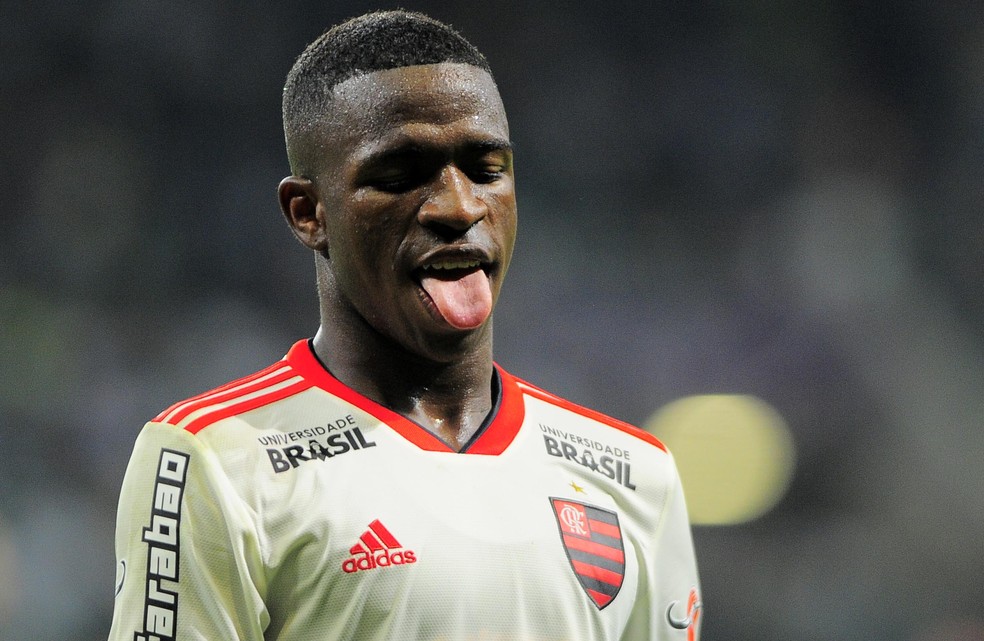 Vinicius Junior Flamengo &mdash; Foto: Marcos Ribolli