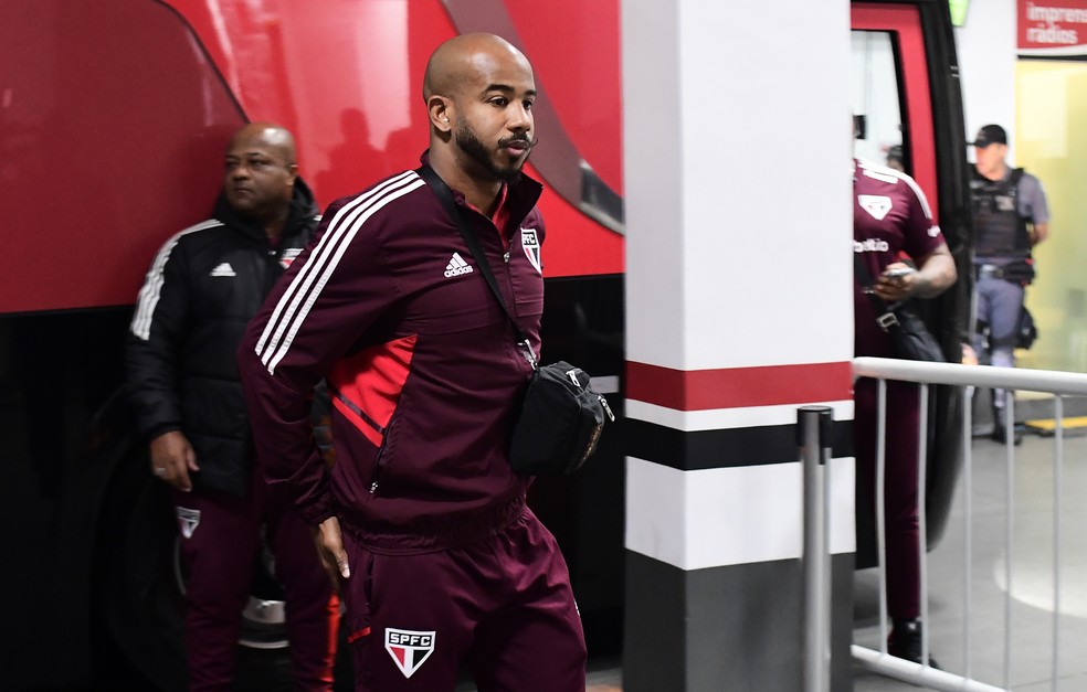 Patrick está indo embora do São Paulo por ser paneleiro?