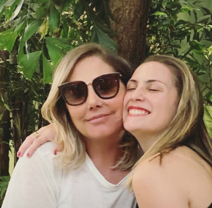 Heloísa Perissé e a filha Luísa (Foto: Reprodução / Instagram)