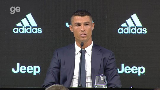 Cristiano Ronaldo se "apresenta" à Juve: "Muitos estão acabados com 33 anos. Eu não"