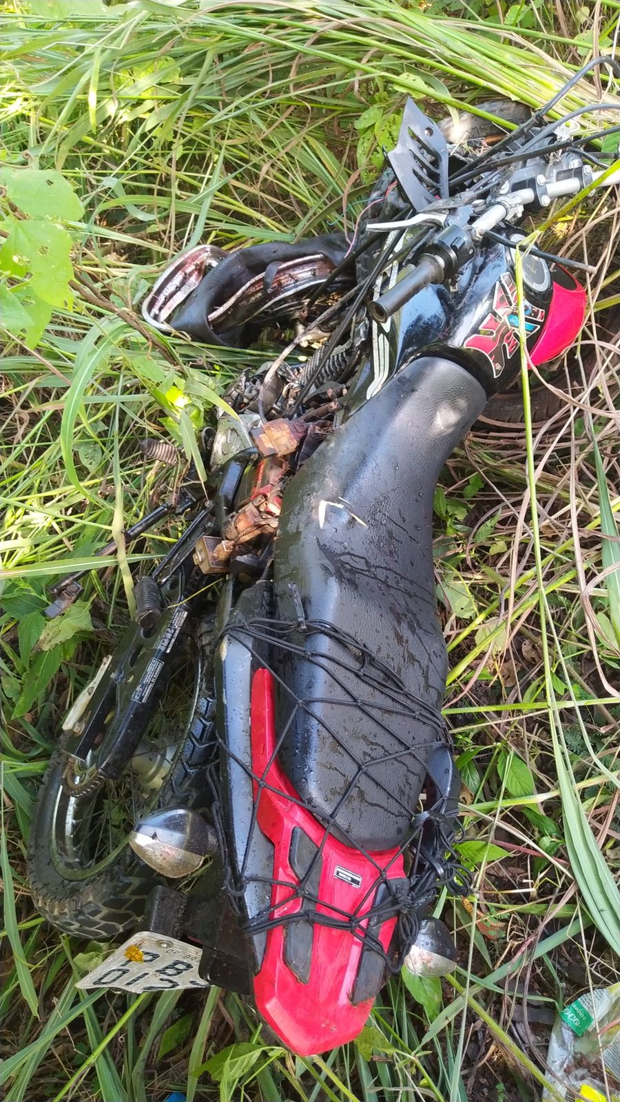 Acidente entre moto e caminhão deixa duas pessoas mortas no oeste da Bahia