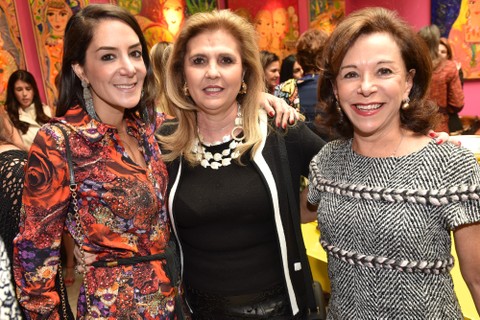 Luiza Setubal, Dora Mellao e Nadia Setubal  