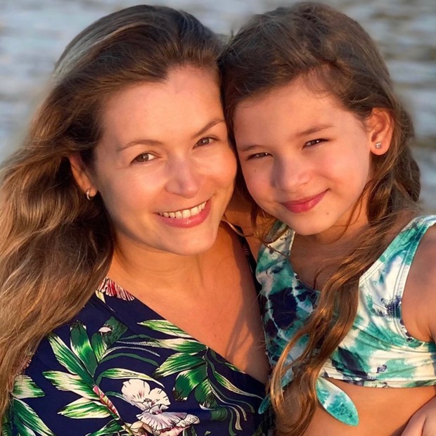 Bianca Castanho e a filha, Cecília (Foto: Reprodução/Instagram)