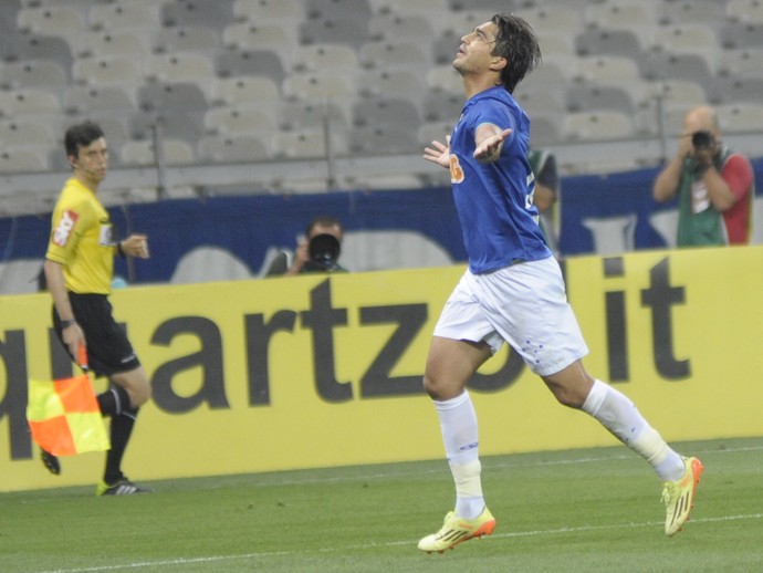 Cartola FC: Marcelo Moreno rende grana, e Guilherme anota mais pontos