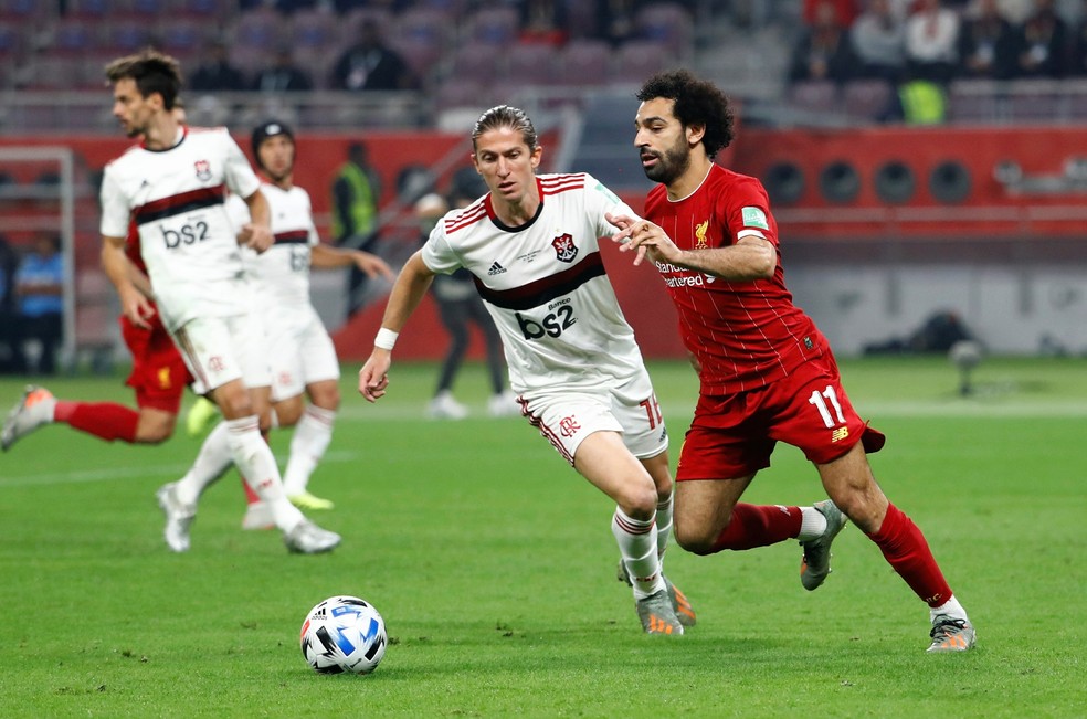 Fillipe Luís na final do Mundial — Foto: REUTERS/Kai Pfaffenbach