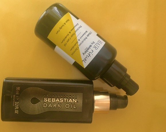 Óleos capilares: Dark Oil Sebastian e Óleo Precioso Sisley (Foto: Arquivo Pessoal)