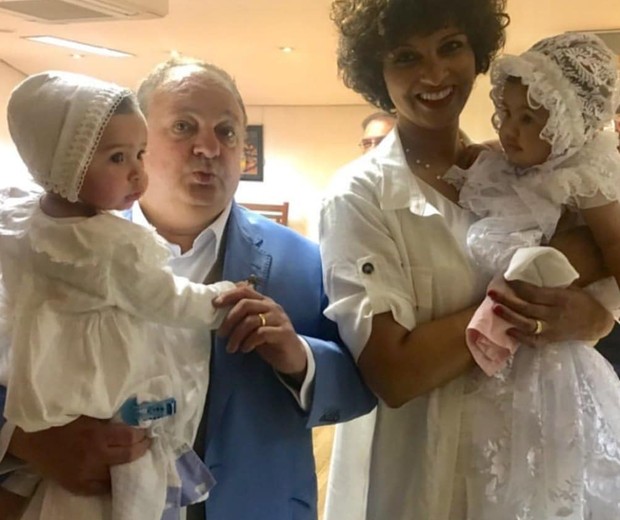 Batismo dos filhos de Erick e Rosangela Jacquin (Foto: Reprodução/Instagram)