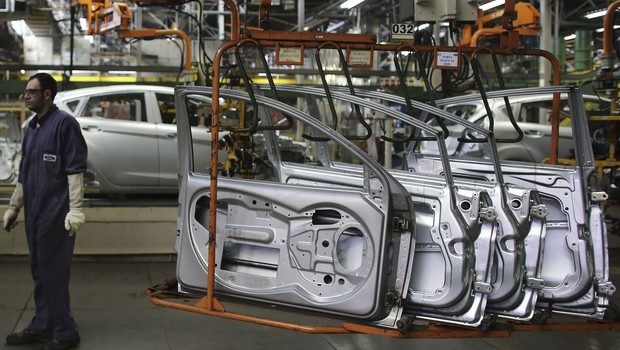 Indústria, PIB, Produção, (Foto: REUTERS/Nacho Doce/Direitos reservados)