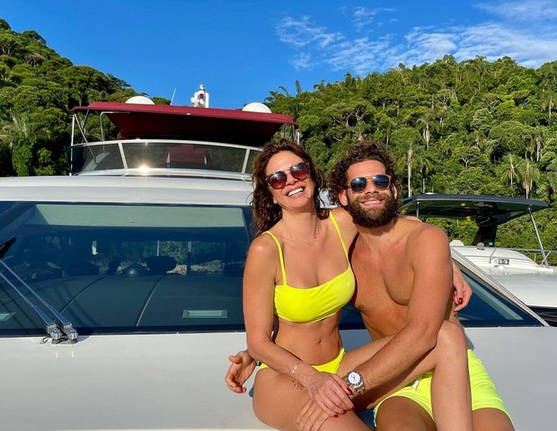 Luciana Gimenez e namorado (Foto: Reprodução/Instagram)
