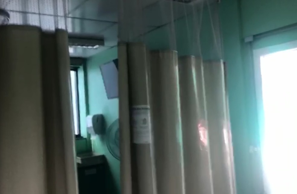 Pacientes com suspeita e diagn&oacute;stico de Covid-19 ficam isolados apenas por uma cortina em UPH de Sorocaba (SP) &mdash; Foto: Arquivo pessoal
