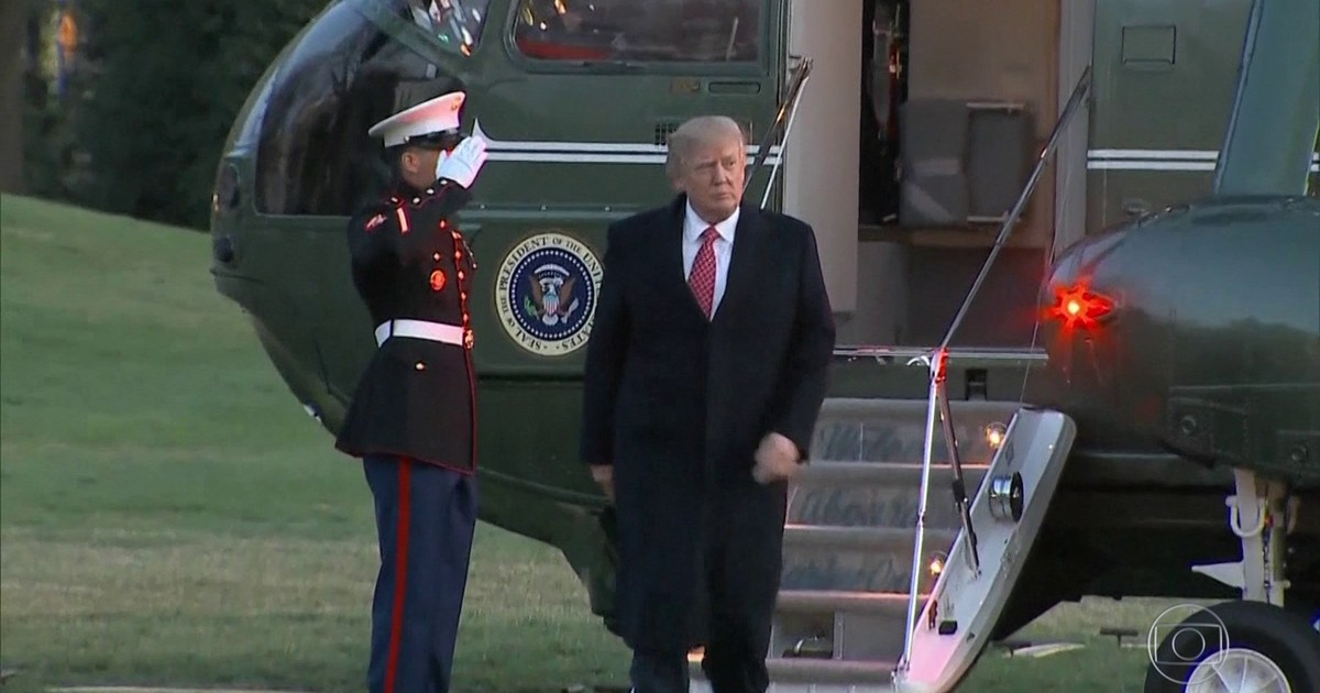 Jornal Nacional - Sem provas, Trump acusa antecessor Barack Obama de ...