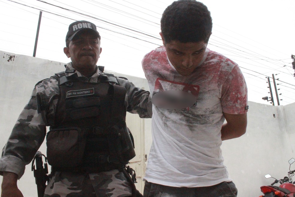 Suspeito foi preso em março de 2014  (Foto: Ellyo Teixeira/G1)