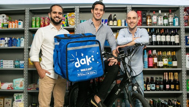 Os empreendedores Alex Bretzner, Rafael Vasto e Rodrigo Maroja, fundadores da Daki  (Foto: Divulgação)