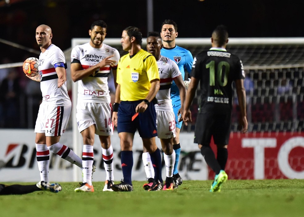 Maicon São Paulo Atlético Nacional — Foto: Marcos Ribolli