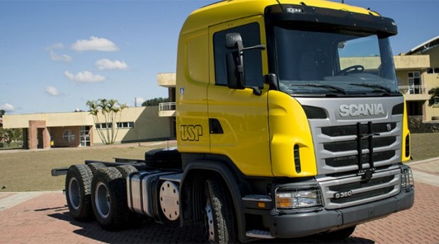 Scania disponibilizou dois caminhões para a realização da pesquisa (Foto: Divulgação)