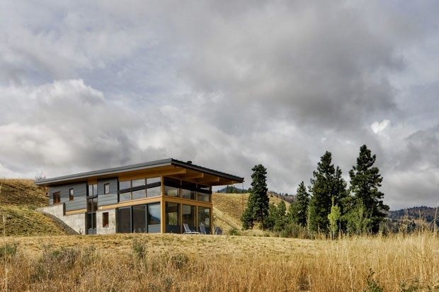 Casa de madeira e concreto em Cashmere, Washington (Foto: Steve Keating Photography / divu)