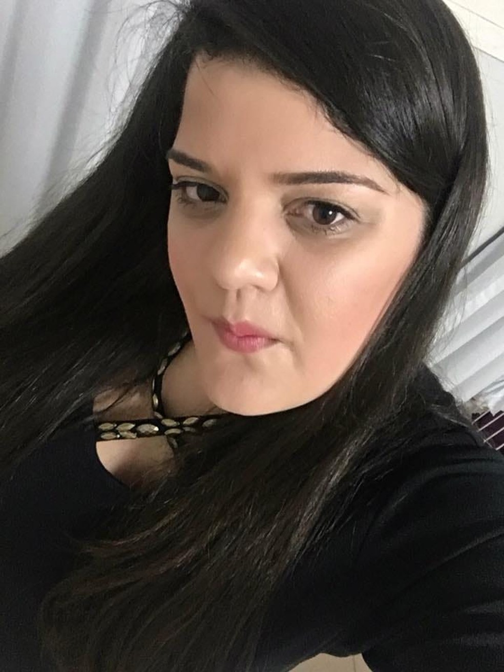 Raienne Dantas de AssunÃ§Ã£o BrandÃ£o foi encontrada morta dentro de uma casa em Currais Novos, no RN; perÃ­cia encontrou marcas de esganadura â€” Foto: Cedida