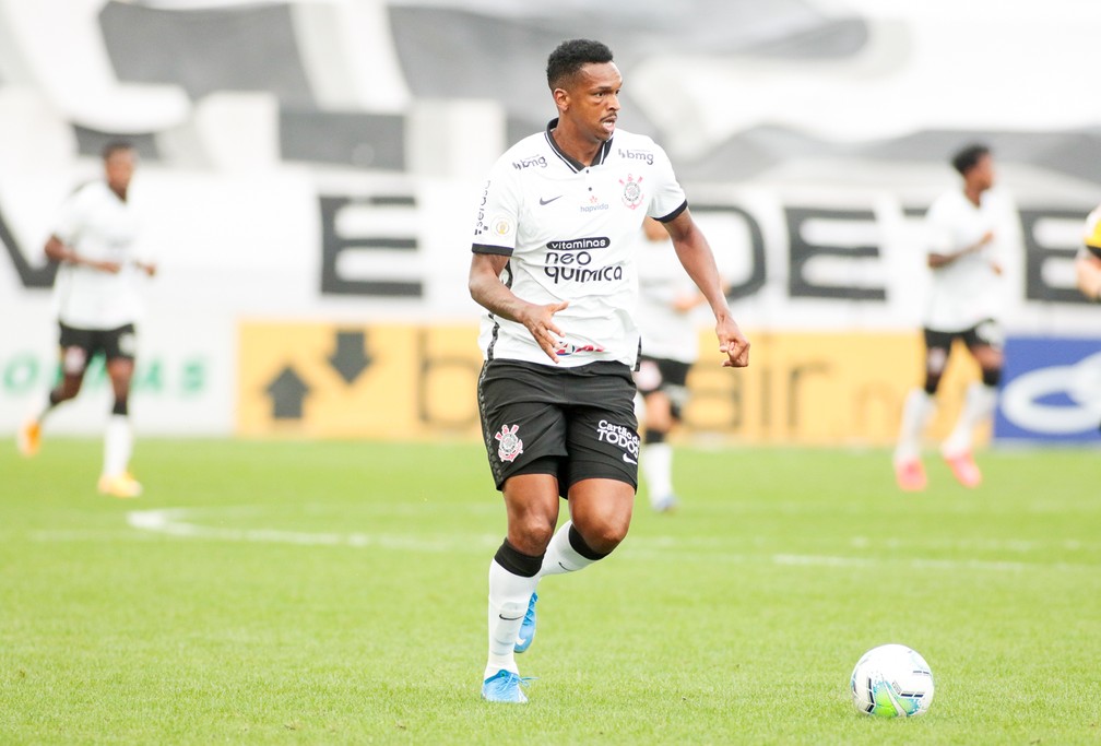 Condenados pela Fifa, Corinthians e Jô podem ter recurso julgado somente em 2022