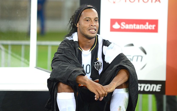 Prestes a enfrentar Ronaldinho, Galo busca melhorar desempenho no  reencontro com ídolos - Superesportes