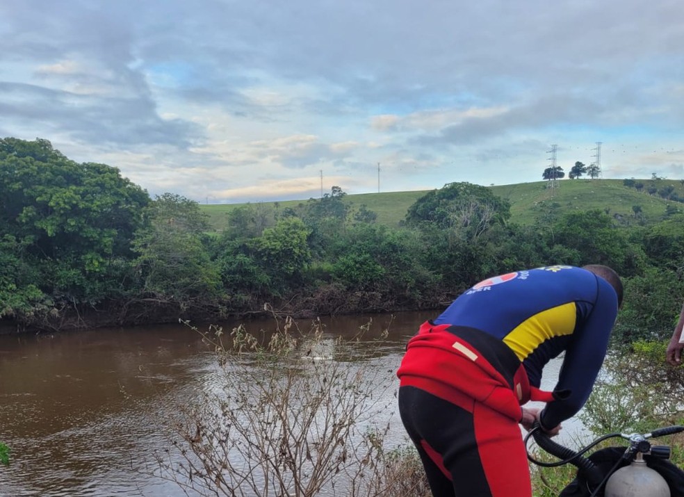 Jovem de 20 anos morre após se afogar em rio no extremo sul da Bahia — Foto: Divulgação/18° GBM