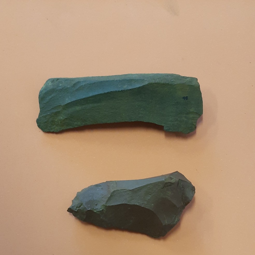 Pedras lascadas usadas como ferramentas  — Foto: Centro de Investigações Cientificas Argentinas e Universidade Nacional da Prata