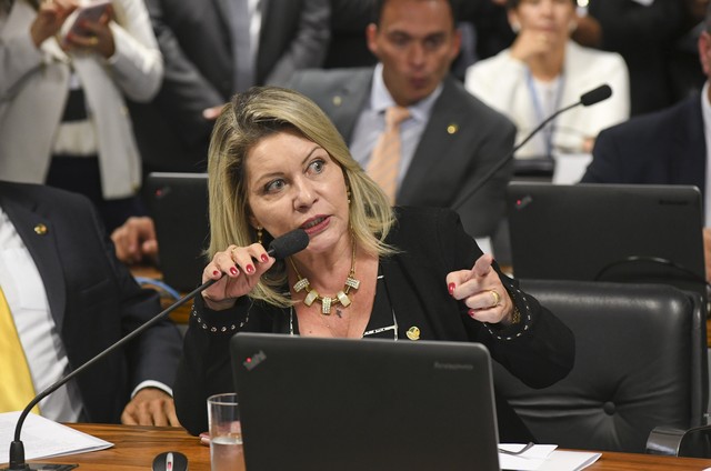 Senadora conhecida como 