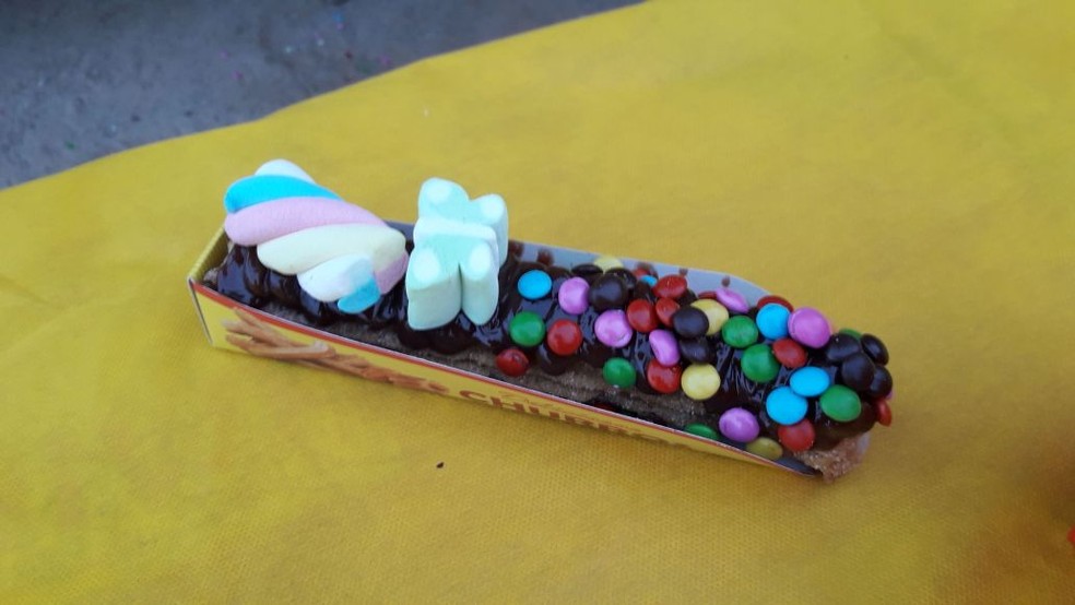 Nos cardápios haverá mais de 30 opções da guloseima, entre o tradicional recheado, o espanhol, o em cone e até o de 25 cm, com acompanhamentos como sorvetes, chocolates, confeitos e caldas.  — Foto: Miguel Folco/ G1