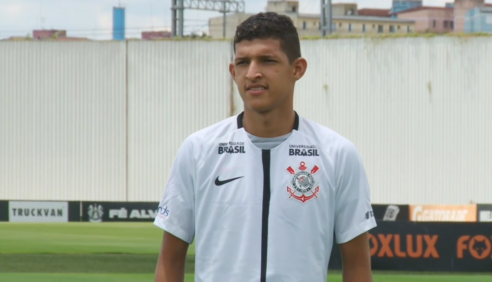 Artilheiro do Brasil, Matheus Matias se diz pronto para jogar no Corinthians