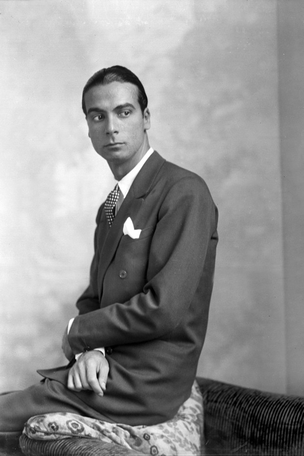 FRANCE - 1927:  Cristobal Balenciaga (1895-1972), Spanish couturier. France, on 1927.  (Photo by Roger Viollet via Getty Images/Roger Viollet via Getty Images) (Foto: Roger Viollet via Getty Images)