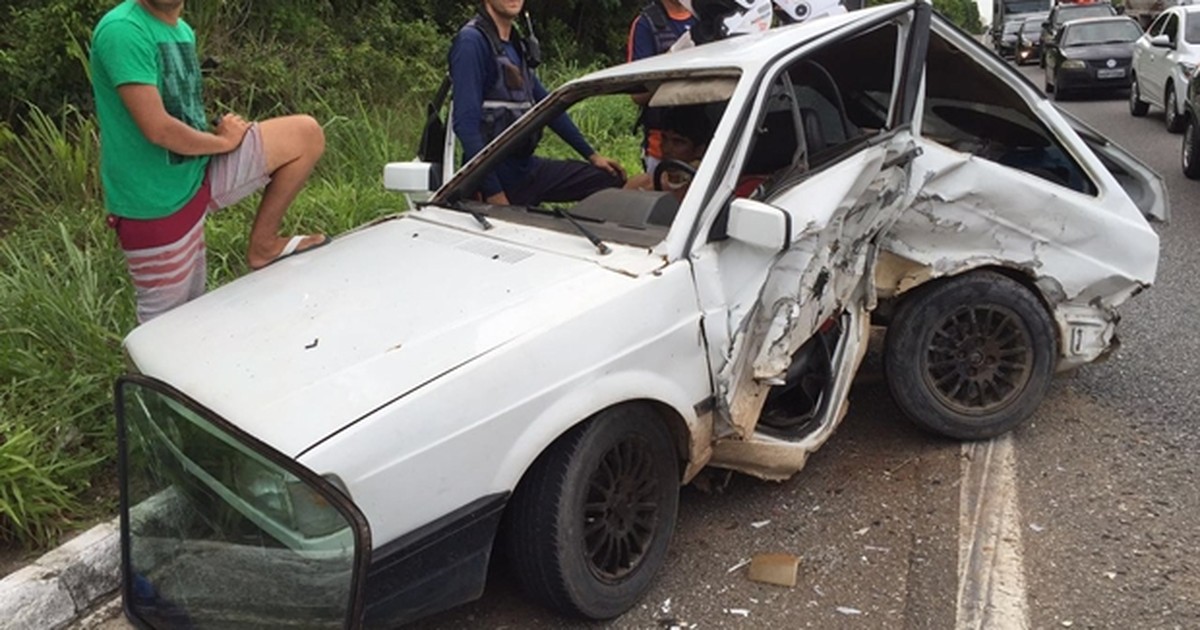 MaisPB • Colisão entre três carros deixa trânsito parado na BR-230, na  Grande João Pessoa