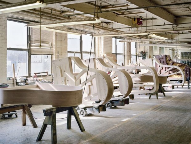 Fábrica da Steinway & Sons (Foto: Reprodução)
