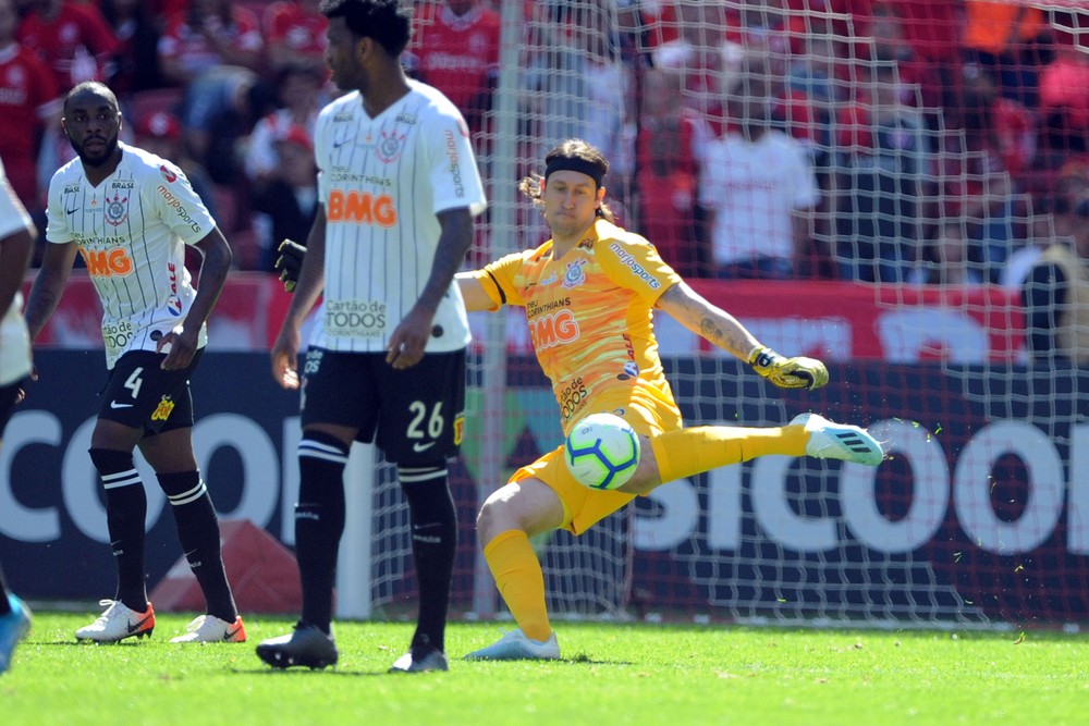Com defesa consistente no Sul, Corinthians chega ao sexto jogo seguido acumulando pontos