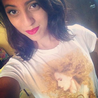 Mariana Andrade, 20, diz que se converteu em swifter na visita da cantora ao Brasil, em 2012