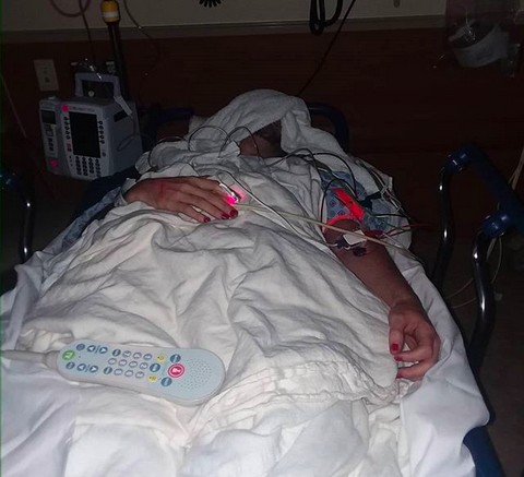 O wrestler norte-americano Shawn Phoenix no hospital (Foto: Instagram)