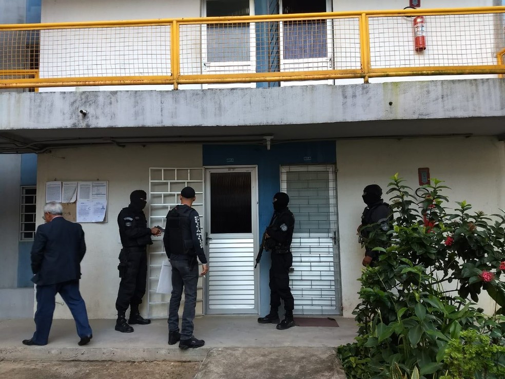 MP cumpre mandados em residências e em empresas envolvidas em fraudes em licitação (Foto: Ascom/MP)