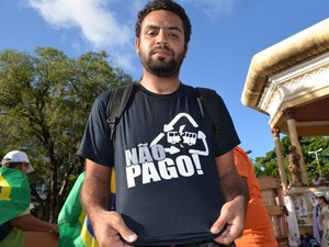 Demétrio Varjão, representante do Movimento Não Pago em Aracaju  (Foto: Flávio Antunes/G1)