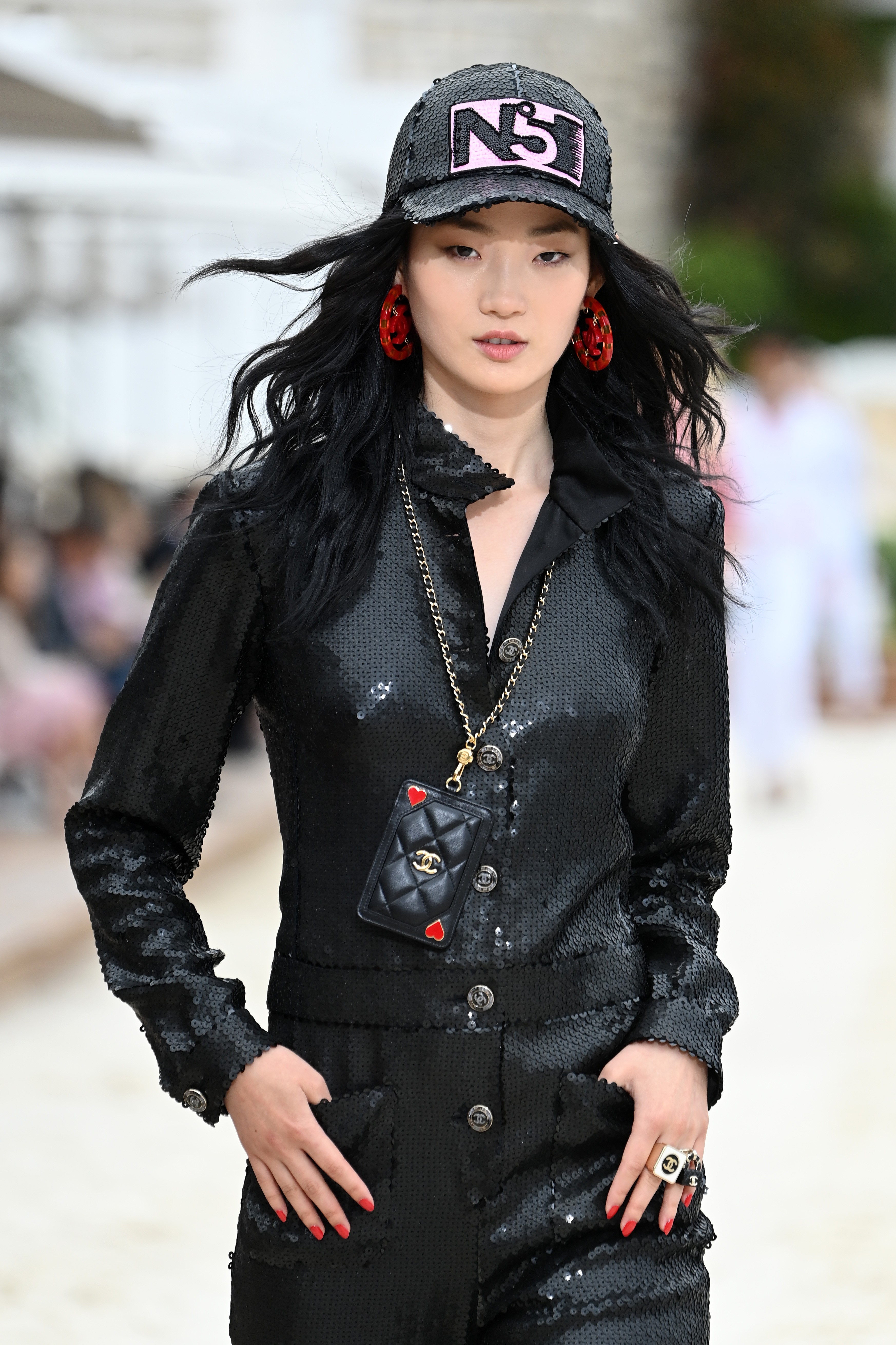 Métiers d'Art: confira looks da Chanel apresentados em local