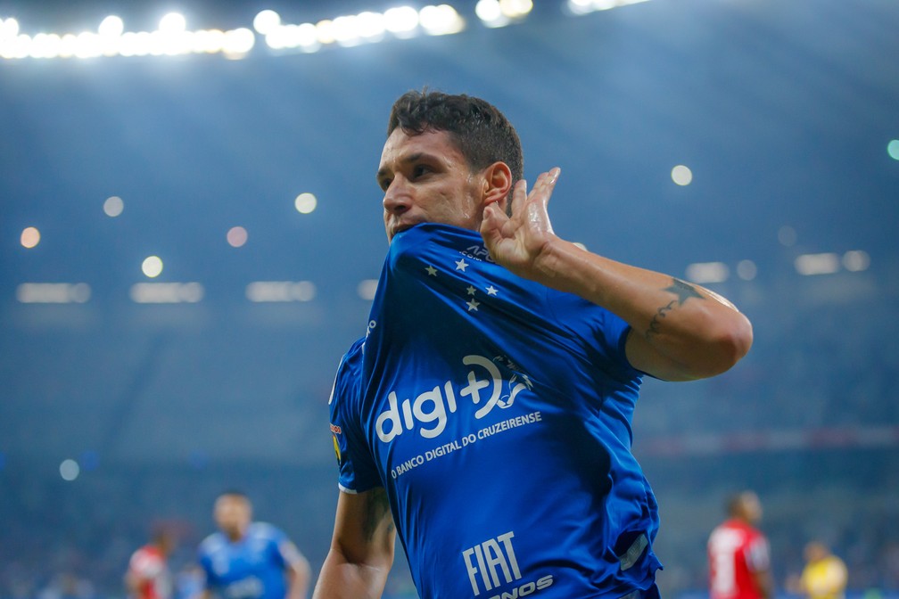 Thiago Neves, do Cruzeiro — Foto: Vinnicius Silva