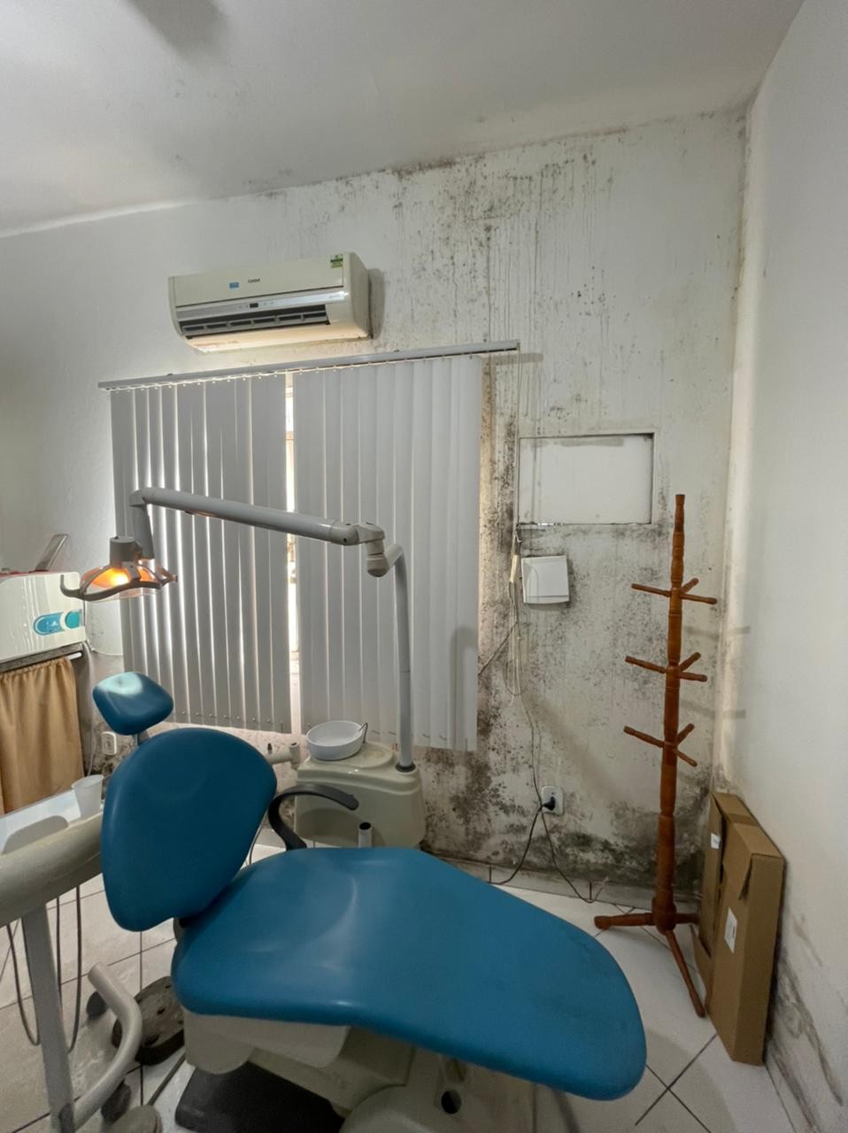 Conselho Regional de Odontologia encontra condições insalubres para atendimento em posto de saúde de Bom Jesus do Itabapoana, no RJ