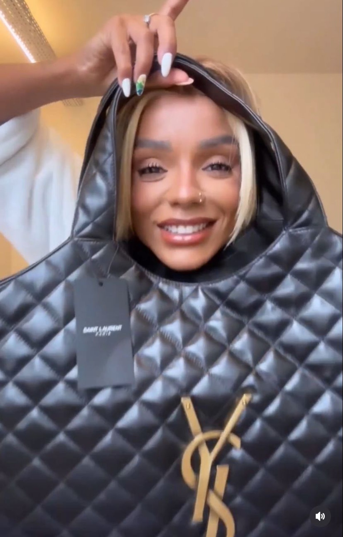 brunna-gon-alves-impressiona-seguidores-com-bolsa-de-mais-de-r-25-mil